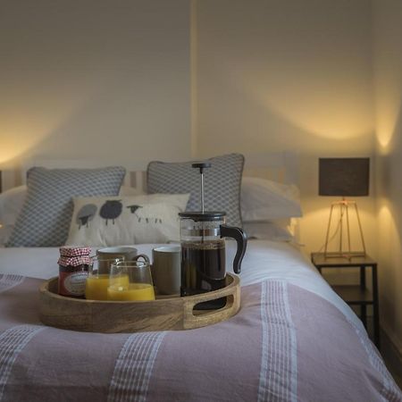 Finest Retreats - Tegannedd - Luxury Grade II Listed Cottage With Hot Tub Ffestiniog Eksteriør billede